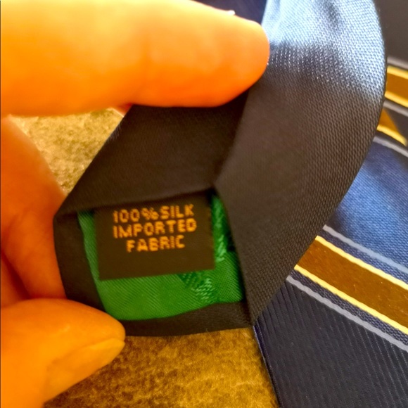 ⭐️5/$20 Navy blue Tommy Hilfiger striped tie office work career striped event - Picture 3 of 4